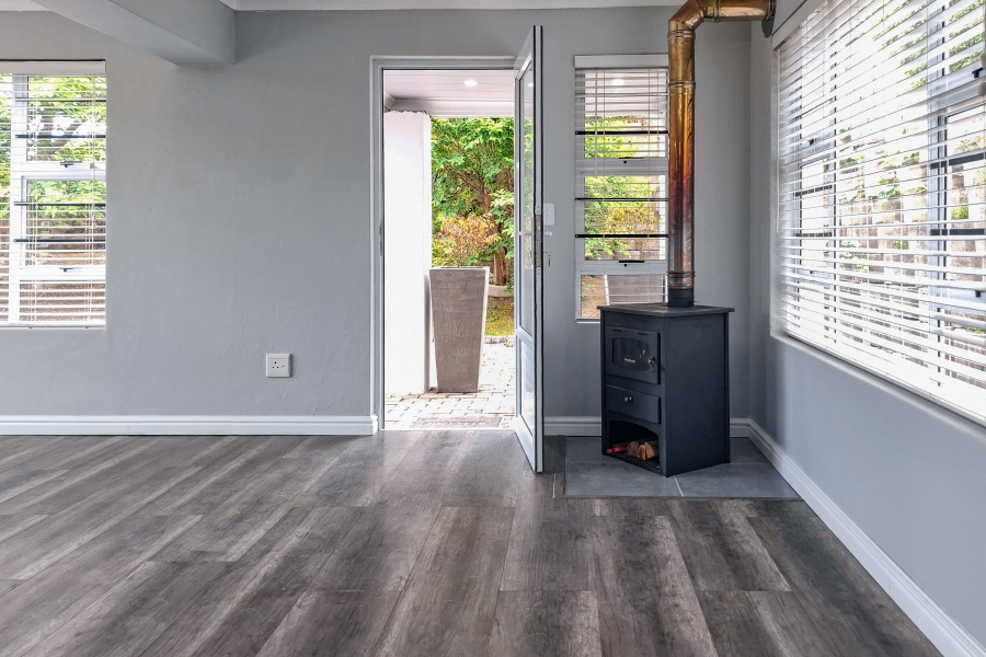 To Let 3 Bedroom Property for Rent in Welbedacht Western Cape